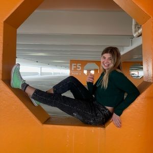 Meet your Posher, Emily